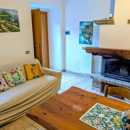 Lucoli Antico Holiday home Vado Lucoli