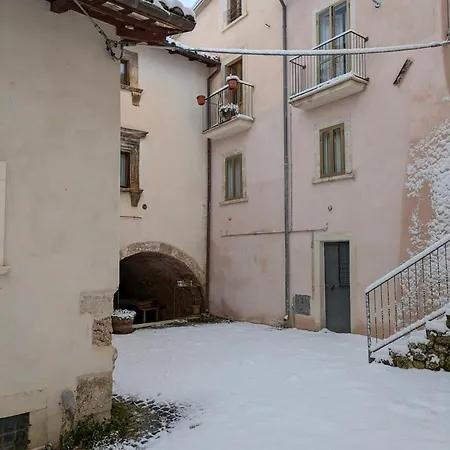 Lucoli Antico Holiday home Vado Lucoli